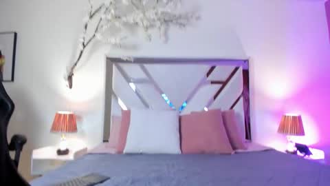 Annie  online show from 10.21.25