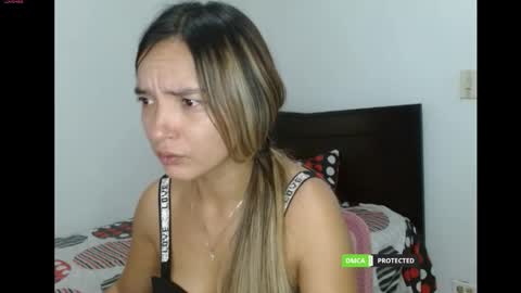 Snapshot of annie_che77y chatting on 02.17.25 annie cherry independent model online show from 02.17.25
