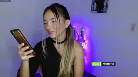 Snapshot of annie_che77y chatting on 02.22.25 annie cherry independent model online show from 02.22.25