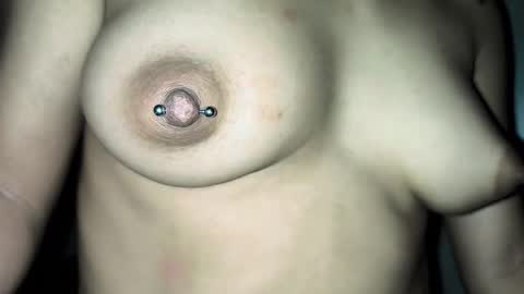 Snapshot of annie_darling_ chatting on 09.30.25 A N G E L online show from 09.30.25