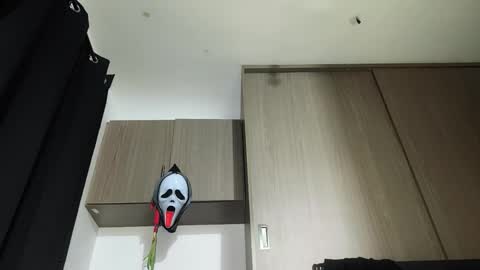 Snapshot of annie_darling_ chatting on 01.12.26 A N G E L online show from 01.12.26