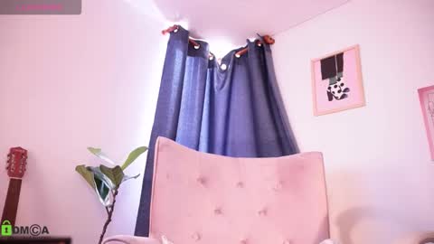 Annie online show from 10.28.25