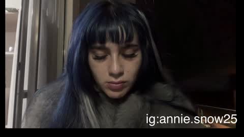 JEANNE no olvides seguirme dont forget follow me  uu online show from 02.07.25