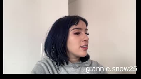 JEANNE no olvides seguirme dont forget follow me  uu online show from 02.12.25