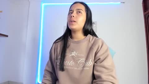 Snapshot of annie_sweet6 chatting on 02.05.26 Annie online show from 02.05.26