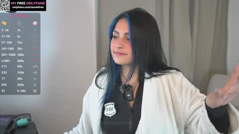 Annie FREE TRIAL IN BIO online show from 10.23.25