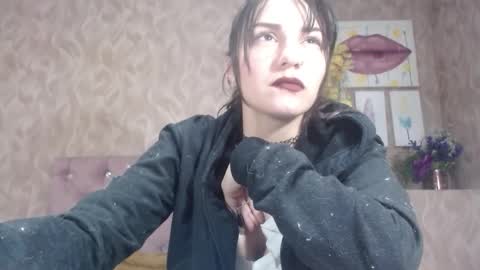 Annie online show from 09.30.25