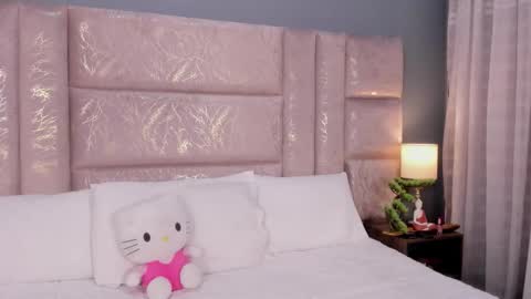 Annie online show from 10.03.25