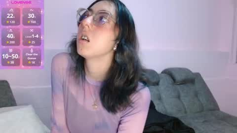 Snapshot of anniesparkle chatting on 10.31.25 Annie Sparkle online show from 10.31.25