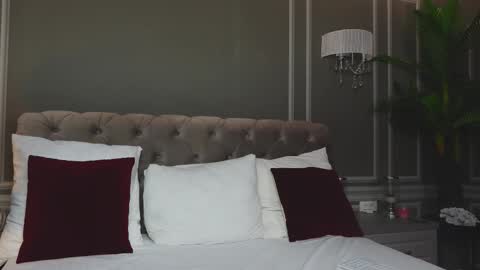 AnnieStyles online show from 11.23.25