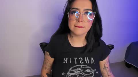 Annika online show from 09.21.25