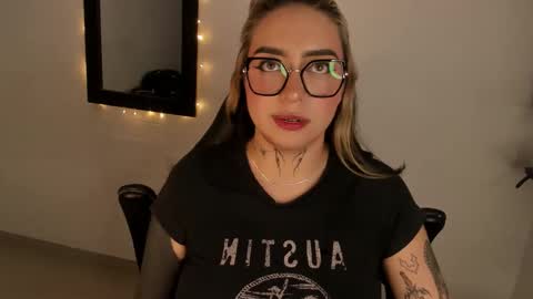 Annika online show from 02.20.26