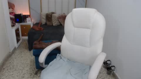 Snapshot of annita_cooper_ chatting on 01.07.25 anna online show from 01.07.25