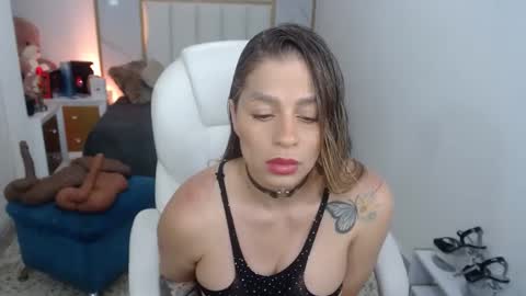Snapshot of annita_cooper_ chatting on 02.26.25 anna online show from 02.26.25