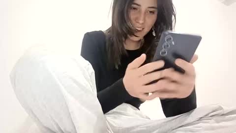 annrousse online show from 09.25.25