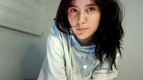 annrousse online show from 10.07.25