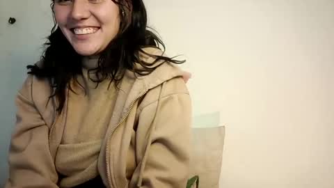 annrousse online show from 10.11.25