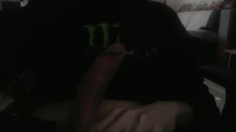 Snapshot of annumaker chatting on 03.02.26 LoyalDog online show from 03.02.26