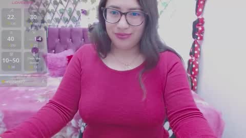 Snapshot of anny___cute chatting on 09.09.25 anny___cute online show from 09.09.25