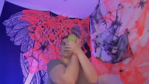 Snapshot of anny_ferrer1 chatting on 10.24.25 Hello  Open Pvt  Moans from lovense  Tell me  Fav 14 34 69  Especial level 34 online show from 10.24.25