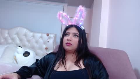 ANNY LOUIS online show from 12.10.24