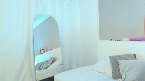 Anny online show from 10.12.25