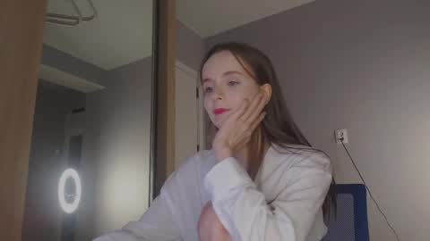 Ann  My current schedule is below  online show from 02.11.25