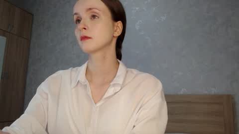 Ann  My current schedule is below  online show from 10.05.25