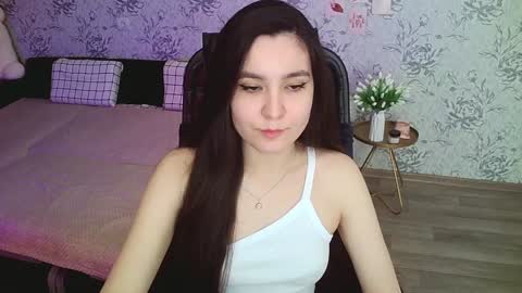 Annie online show from 12.28.24