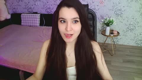 Annie online show from 01.06.25