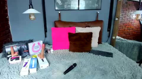 anny_stan online show from 12.11.24