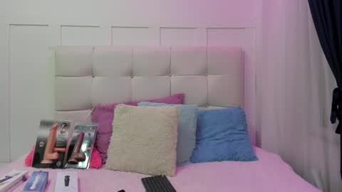 anny_stan online show from 01.11.25