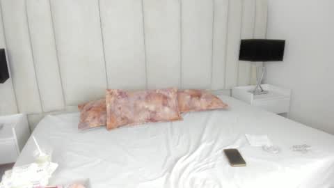 Anny online show from 06.19.26