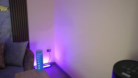 Ana online show from 10.13.25