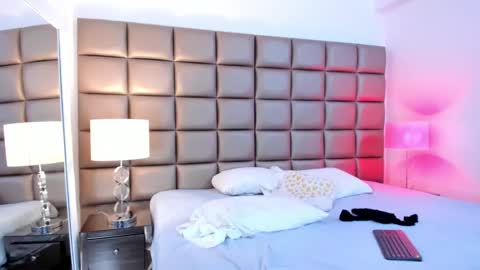    online show from 01.24.25