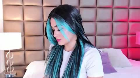    online show from 02.15.25