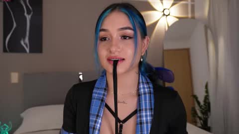    online show from 12.20.25