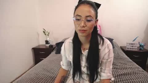 Anny online show from 02.22.25