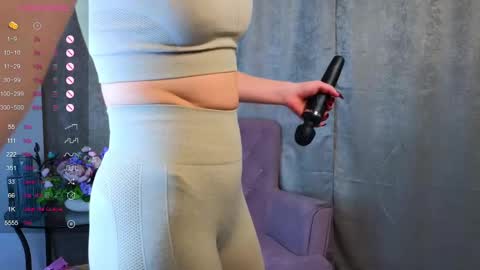 Anny online show from 02.15.25