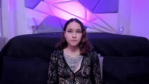 Snapshot of annythomsonn chatting on 12.29.24 AnnyT online show from 12.29.24