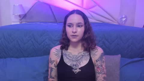 Snapshot of annythomsonn chatting on 01.03.25 AnnyT online show from 01.03.25