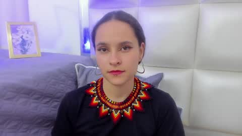 Snapshot of annythomsonn chatting on 01.19.25 AnnyT online show from 01.19.25