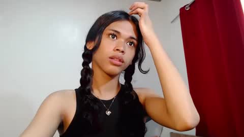 Snapshot of anok_yaii chatting on 10.25.25 anok_yaii online show from 10.25.25
