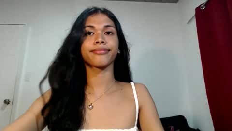 Snapshot of anok_yaii chatting on 10.26.25 anok_yaii online show from 10.26.25