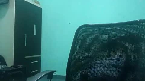 Snapshot of anonimo10s chatting on 03.04.25 anonimo10s online show from 03.04.25