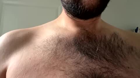 Snapshot of anonomousloser chatting on 10.30.25 anonomousloser online show from 10.30.25