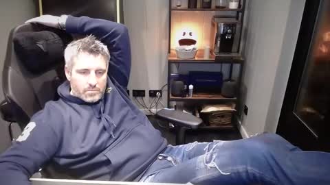 anonymousblokeuk online show from 12.23.24