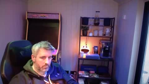 anonymousblokeuk online show from 02.11.25