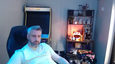 anonymousblokeuk online show from 09.12.25