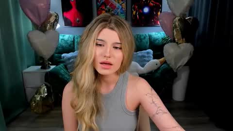 Anora online show from 02.27.26